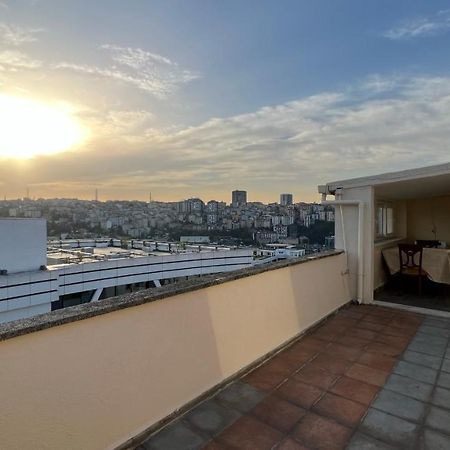 200 M2 Muhtesem Cati Kati, Roof Apartment Истанбул Екстериор снимка
