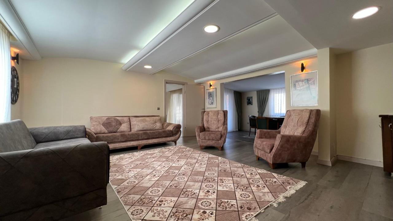200 M2 Muhtesem Cati Kati, Roof Apartment Истанбул Екстериор снимка
