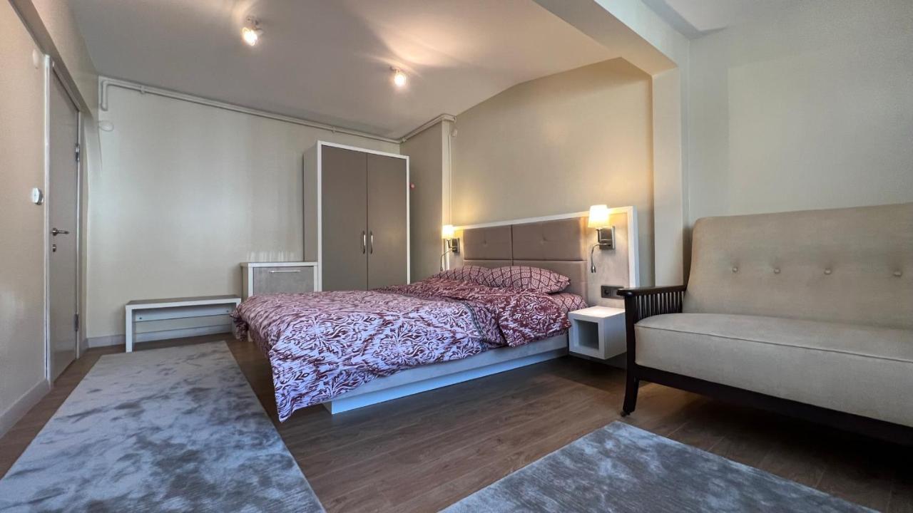200 M2 Muhtesem Cati Kati, Roof Apartment Истанбул Екстериор снимка