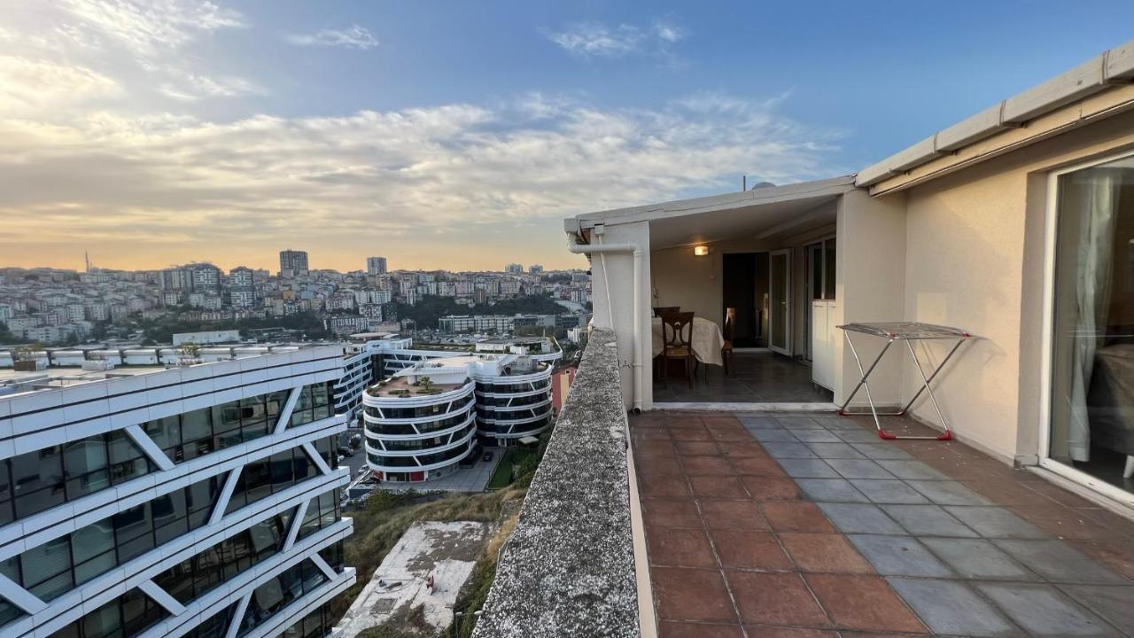 200 M2 Muhtesem Cati Kati, Roof Apartment Истанбул Екстериор снимка