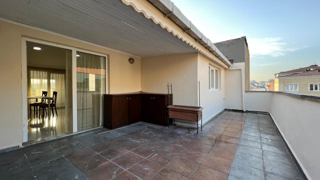 200 M2 Muhtesem Cati Kati, Roof Apartment Истанбул Екстериор снимка
